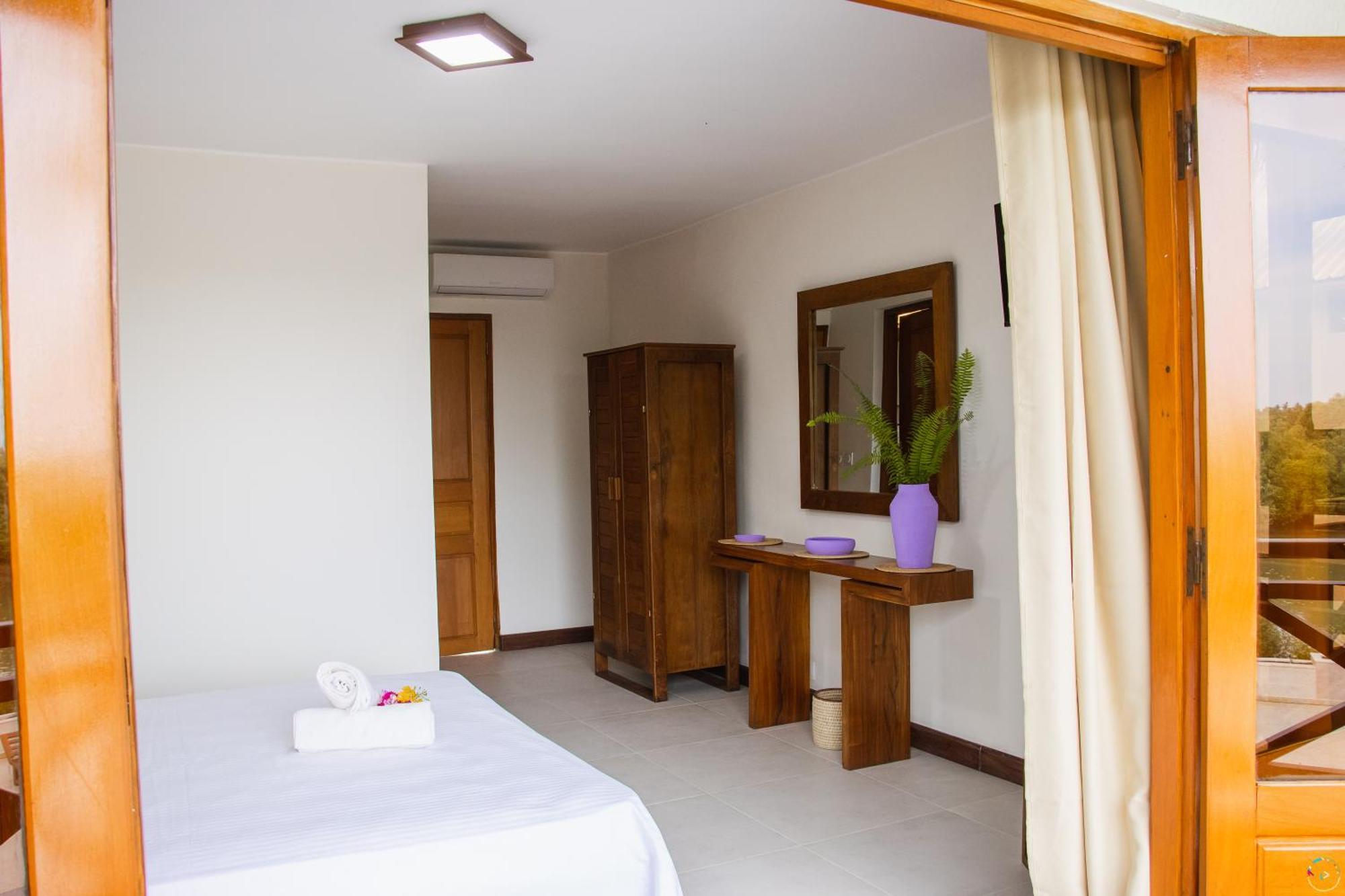Hotel Baobab Cafe Morondava Exterior photo
