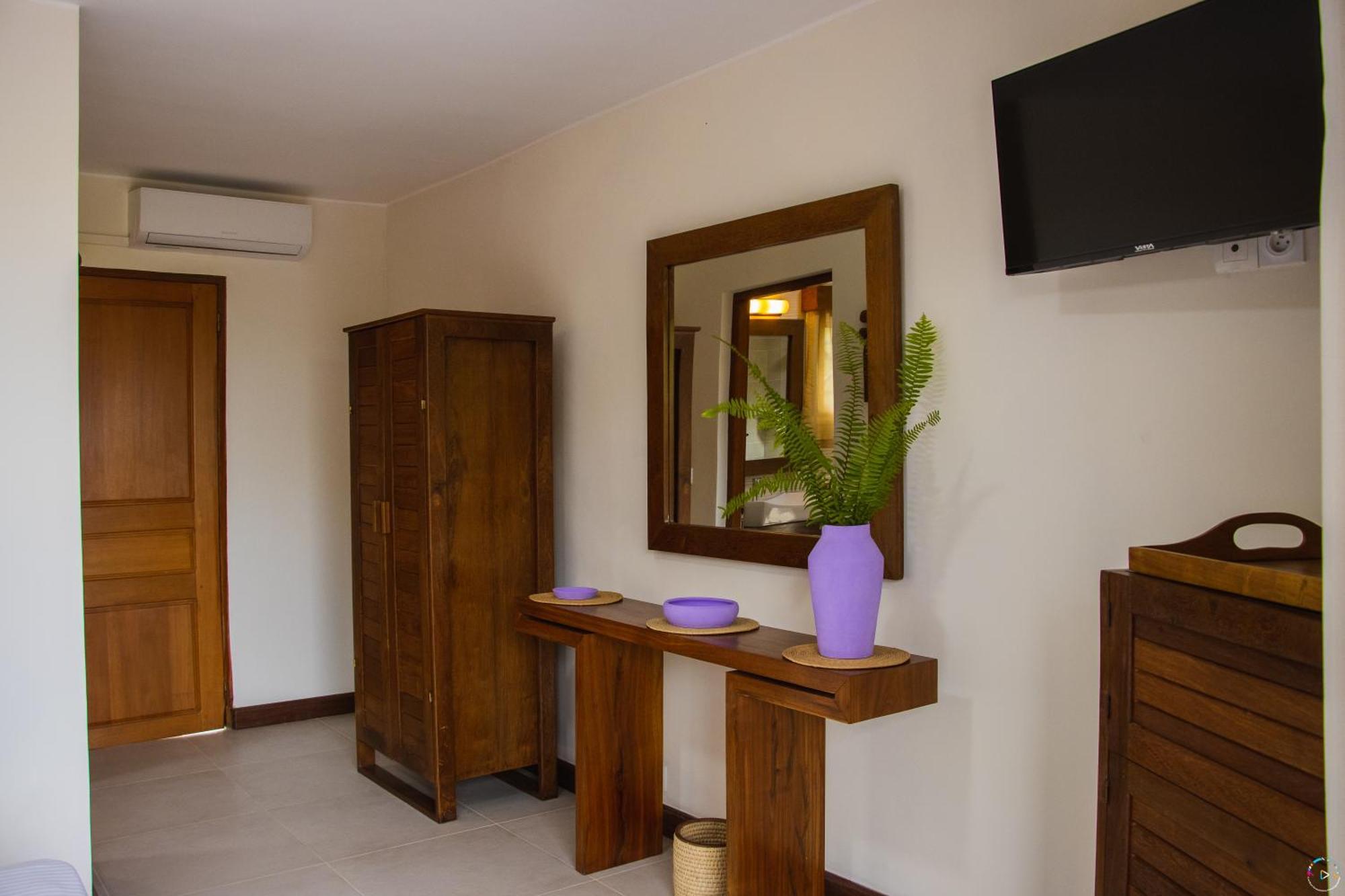 Hotel Baobab Cafe Morondava Exterior photo